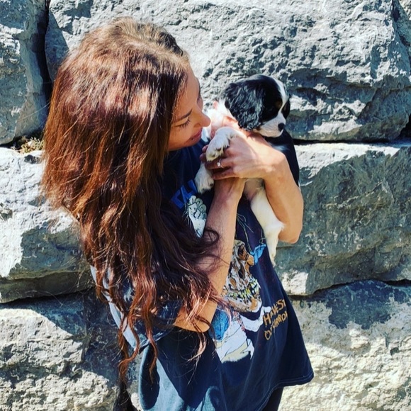 Meet your Posher, Brooke - Picture 1 of 1